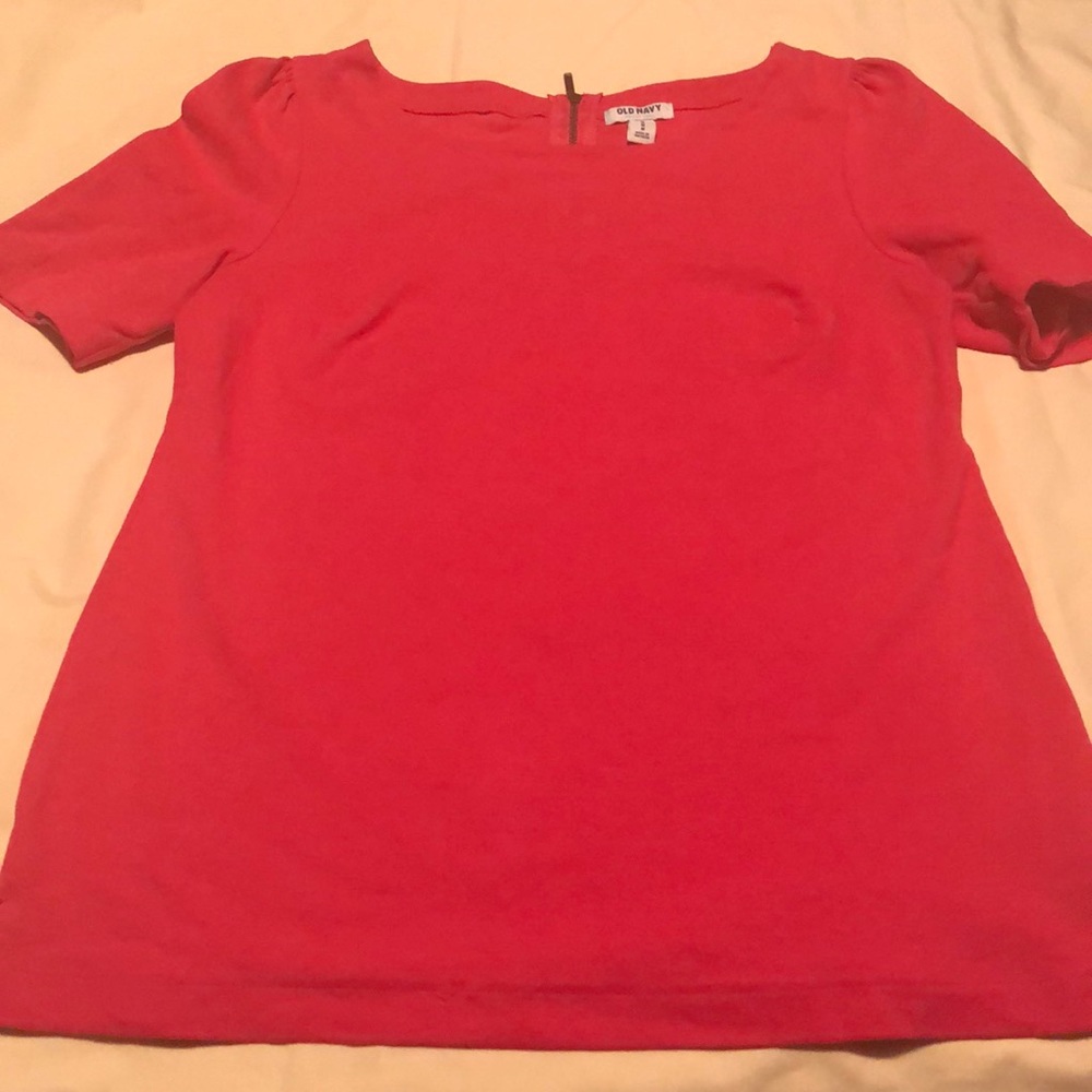 Old navy shirt